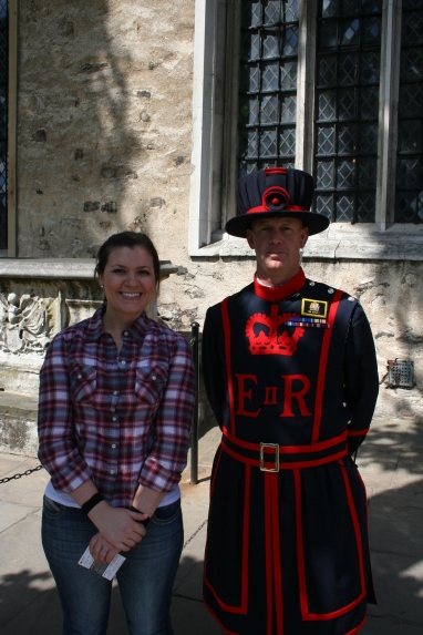 Laura and a Yeoman Warder